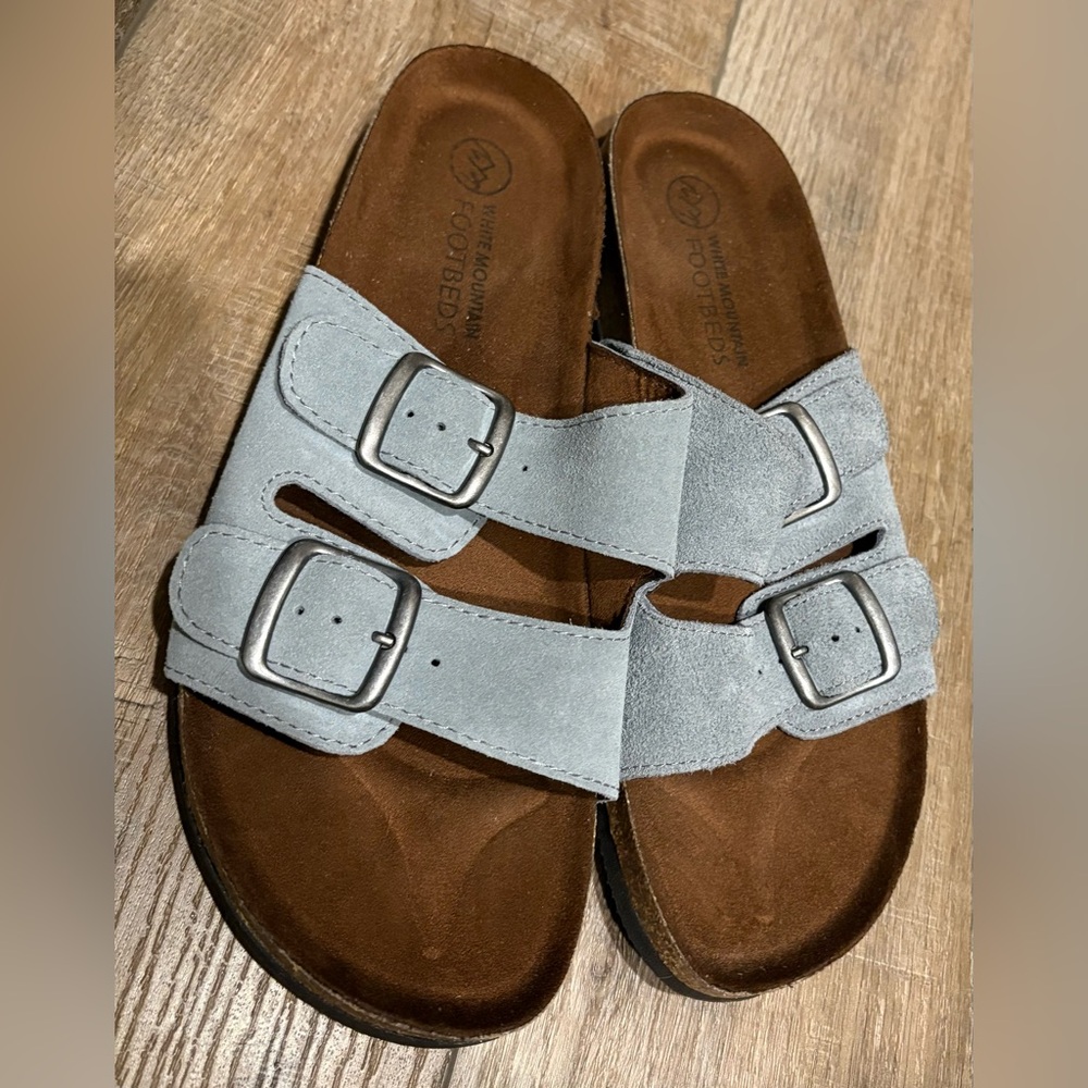White Mountain Gray Suede Sandals
